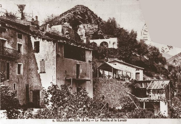 6. Villars-du-Var (A.-M.) - Le Moulin et le Lavoir