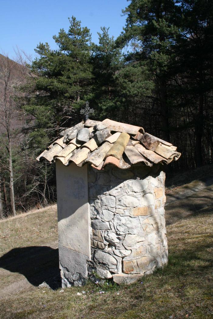 Revers de l'oratoire dédié à la confrérie des Saint-Jeannistes