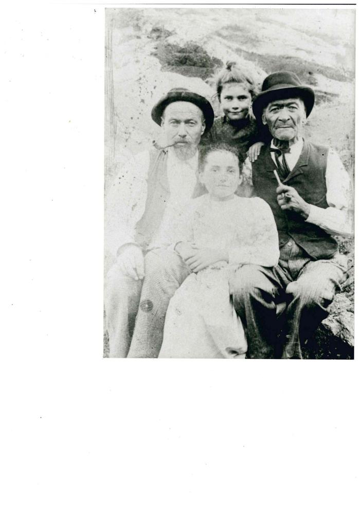 [Mr Belleudy et Mr Bianchi le mineur]