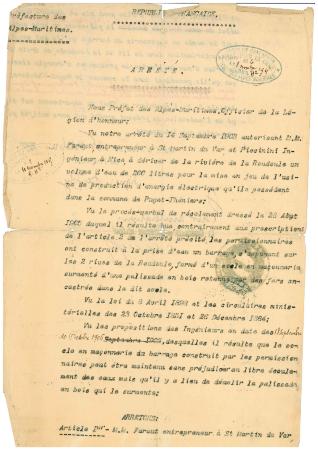 Arrêté autorisant Messieurs Faraut et Piccinini à dévier les eaux de la Roudoule pour la mise en route de l'usine hydroélectrique.